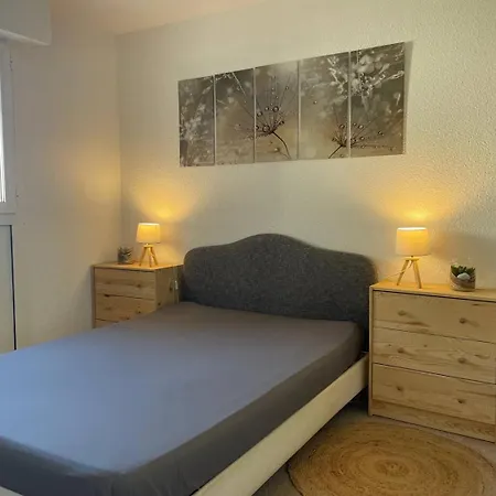 018 Port Raphael A7 *